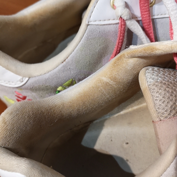 Red by Marc Ecko Rhino Brand leather sneakers - Picture 16 of 16